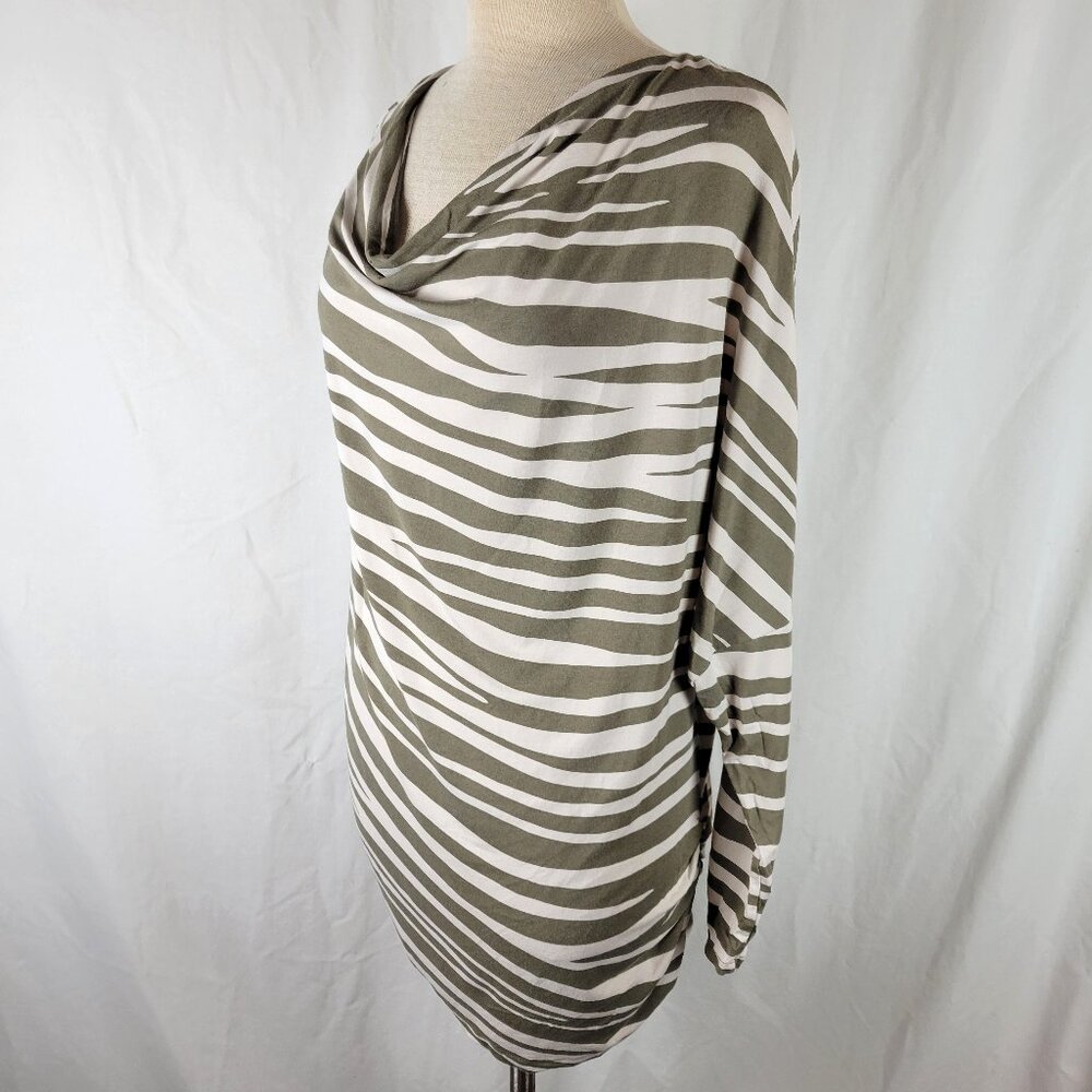 TOMMY BAHAMA Olive Green Animal Striped Ruched Top – Size XL